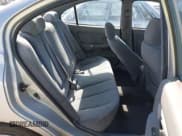 ✅ 2005 Hyundai Elantra GLS • VIN: KMHDN46D05U189443 • Lot: 43019417. Listed on IAAI with 326,242 mi. Free auction sales archive from the USA and detailed vehicle history report at DreamBid. Image 8.