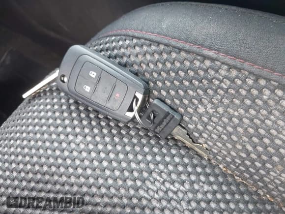 ✅ 2010 GMC Terrain SLE-2 • VIN: 2CTALDEW5A6284092 • Lot: 42538650. Wystawiony na IAAI z przebiegiem 118 379 mil. Bezpłatny archiwum sprzedaży aukcyjnych z USA i szczegółowy raport historii pojazdu na DreamBid. Zdjęcie 11.