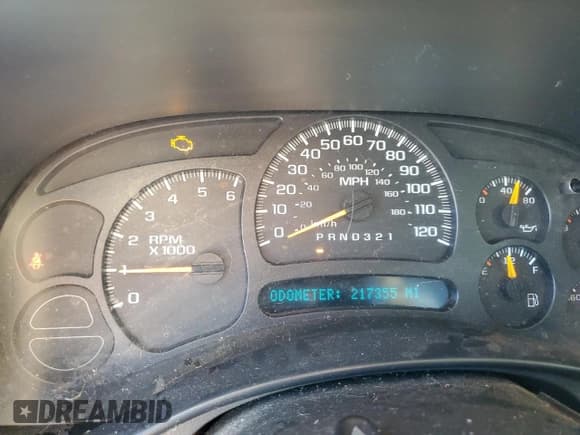 ✅ 2006 GMC Sierra 1500 Work Truck • VIN: 3GTEC14X86G163252 • Лот: 82444665. Опубликован ранее на Copart с пробегом 217 355 миль. Бесплатный доступ к архиву аукционных продаж из США и подробный отчёт об истории автомобиля на DreamBid. Изображение 9.