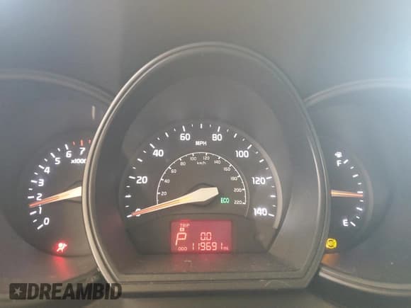 ✅ 2013 Kia Rio EX • VIN: KNADN4A35D6282834 • Лот: 91583005. Опубликован ранее на Copart с пробегом 119 691 миль. Бесплатный доступ к архиву аукционных продаж из США и подробный отчёт об истории автомобиля на DreamBid. Изображение 9.