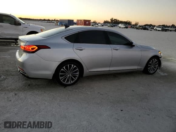 ✅ 2016 Hyundai Genesis 3.8L • VIN: KMHGN4JE1GU143782 • Lot: 41704215. Wystawiony na Copart z przebiegiem 127 494 mil. Bezpłatny archiwum sprzedaży aukcyjnych z USA i szczegółowy raport historii pojazdu na DreamBid. Zdjęcie 3.