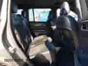 2023 Jeep Grand Cherokee Altitude z VIN 1C4RJHAG7PC545975, wystawiony jako IAAI lot #42183342 z przebiegiem 21 836 mil mil oraz . Historia ofert i sprzedaży dostępna na DreamBid. Obrazek 8.