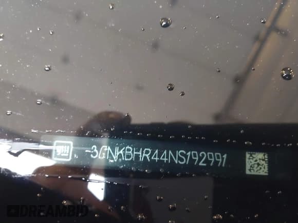 ✅ 2022 Chevrolet Blazer LT • VIN: 3GNKBHR44NS192991 • Lot: 43370857. Listed on IAAI with 33,604 mi. Free auction sales archive from the USA and detailed vehicle history report at DreamBid. Image 9.