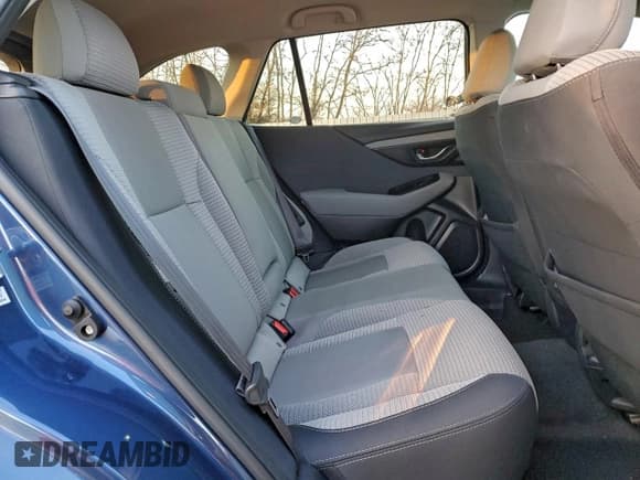 ✅ 2021 Subaru Outback Premium • VIN: 4S4BTADC1M3214974 • Lot: 94908345. Wystawiony na Copart z przebiegiem 42 072 mil. Bezpłatny archiwum sprzedaży aukcyjnych z USA i szczegółowy raport historii pojazdu na DreamBid. Zdjęcie 11.