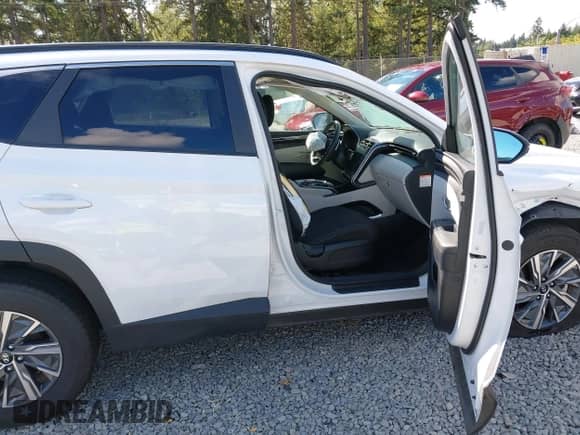 2023 Hyundai Tucson Blue z VIN KM8JBCA1XPU113640, wystawiony jako IAAI lot #42843566 z przebiegiem 56 035 mil mil oraz . Historia ofert i sprzedaży dostępna na DreamBid. Obrazek 5.