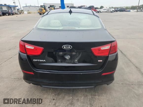 ✅ 2015 Kia Optima LX • VIN: 5XXGM4A72FG504577 • Lot: 89900795. Wystawiony na Copart z przebiegiem 134 875 mil. Bezpłatny archiwum sprzedaży aukcyjnych z USA i szczegółowy raport historii pojazdu na DreamBid. Zdjęcie 6.