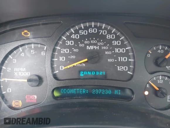 ✅ 2005 Chevrolet Suburban LS • VIN: 3GNEC16Z45G157758 • Лот: 42408657. Опубликован ранее на IAAI с пробегом 237 238 миль. Бесплатный доступ к архиву аукционных продаж из США и подробный отчёт об истории автомобиля на DreamBid. Изображение 7.