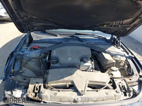 ✅ 2018 BMW 3 Series 320i • VIN: WBA8E1G50JNU90758 • Лот: 43441309. Опубликован ранее на IAAI с пробегом 88 740 миль. Бесплатный доступ к архиву аукционных продаж из США и подробный отчёт об истории автомобиля на DreamBid. Изображение 10.