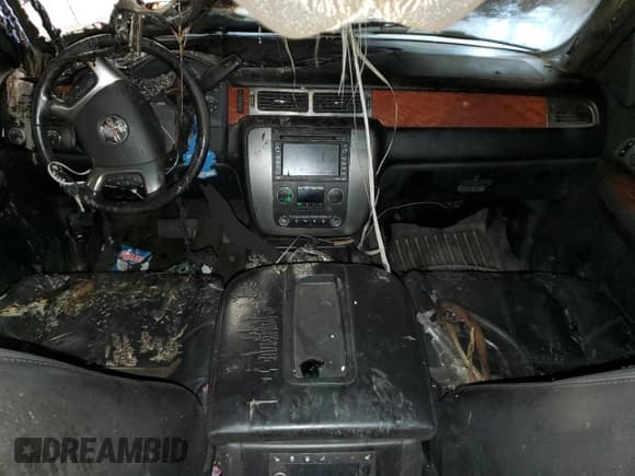 ✅ 2007 GMC Yukon XL SLT • VIN: 1GKFK16347R344999 • Lot: 61136975. Listed on Copart with Not provided. Free auction sales archive from the USA and detailed vehicle history report at DreamBid. Image 8.