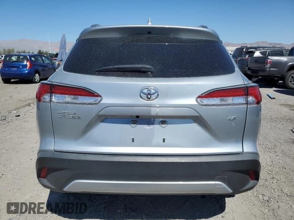 ✅ 2023 Toyota Corolla Cross LE • VIN: 7MUBAAAGXPV055740 • Lot: 50434665. Listed on Copart with 35,758 mi. Free auction sales archive from the USA and detailed vehicle history report at DreamBid. Image 6.