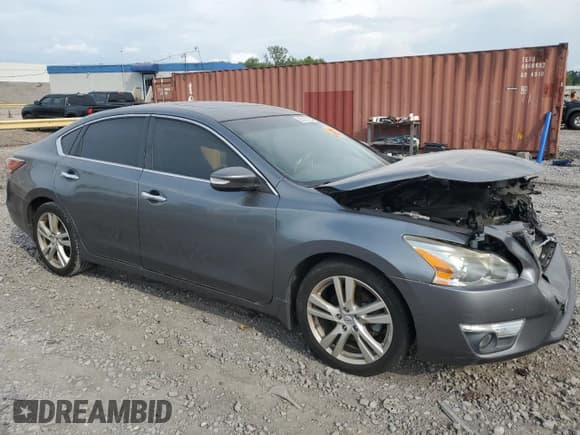 ✅ 2015 Nissan Altima SL • VIN: 1N4BL3AP7FC120646 • Лот: 75432304. Опубликован ранее на Copart с пробегом 131 555 миль. Бесплатный доступ к архиву аукционных продаж из США и подробный отчёт об истории автомобиля на DreamBid. Изображение 4.