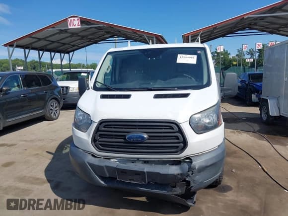 ✅ 2017 Ford Transit • VIN: 1FTYR2YM8HKB54970 • Лот: 42954902. Опубликован ранее на IAAI с пробегом 181 468 миль. Бесплатный доступ к архиву аукционных продаж из США и подробный отчёт об истории автомобиля на DreamBid. Изображение 12.