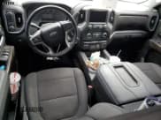 ✅ 2020 Chevrolet Silverado 1500 RST • VIN: 1GCRYEED5LZ362804 • Lot: 68286125. Listed on Copart with 47,618 mi. Free auction sales archive from the USA and detailed vehicle history report at DreamBid. Image 8.