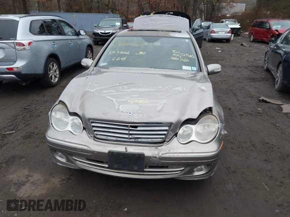 ✅ 2005 Mercedes-Benz C 240 • VIN: WDBRF81J45F686641 • Lot: 41168122. Listed on IAAI with Not provided. Free auction sales archive from the USA and detailed vehicle history report at DreamBid. Image 6.