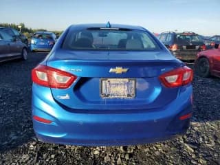 ✅ 2019 Chevrolet Cruze LT • VIN: 1G1BE5SM1K7103664 • Lot: 70132035. Wystawiony na Copart z przebiegiem 110 726 mil. Bezpłatny archiwum sprzedaży aukcyjnych z USA i szczegółowy raport historii pojazdu na DreamBid. Zdjęcie 6.