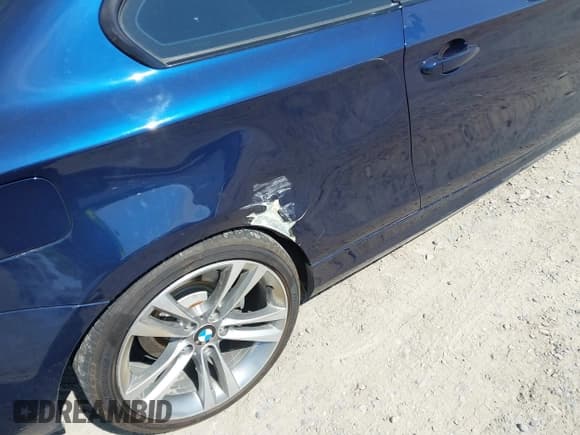 ✅ 2012 BMW 1 Series 128i • VIN: WBAUP9C57CVL91385 • Lot: 42454114. Listed on IAAI with 117,906 mi. Free auction sales archive from the USA and detailed vehicle history report at DreamBid. Image 6.