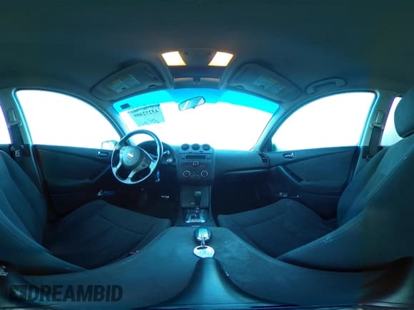 ✅ 2010 Nissan Altima S • VIN: 1N4AL2APXAN415825 • Lot: 43272409. Wystawiony na IAAI z przebiegiem 251 009 mil. Bezpłatny archiwum sprzedaży aukcyjnych z USA i szczegółowy raport historii pojazdu na DreamBid. Zdjęcie 18.