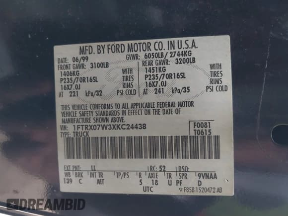 ✅ 1999 Ford F-150 • VIN: 1FTRX07W3XKC24438 • Lot: 41634802. Wystawiony na IAAI z przebiegiem Nie podano. Bezpłatny archiwum sprzedaży aukcyjnych z USA i szczegółowy raport historii pojazdu na DreamBid. Zdjęcie 9.