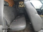 ✅ 2002 Chevrolet Silverado 1500 • VIN: 1GBHC29U62E300518 • Лот: 54900015. Опубликован ранее на Copart с пробегом Не указан. Бесплатный доступ к архиву аукционных продаж из США и подробный отчёт об истории автомобиля на DreamBid. Изображение 10.