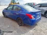 ✅ 2016 Nissan Versa S Plus • VIN: 3N1CN7AP2GL895722 • Lot: 43098212. Wystawiony na IAAI z przebiegiem 194 494 mil. Bezpłatny archiwum sprzedaży aukcyjnych z USA i szczegółowy raport historii pojazdu na DreamBid. Zdjęcie 3.