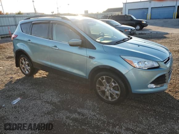 ✅ 2013 Ford Escape SE • VIN: 1FMCU0G98DUB21407 • Lot: 91604805. Wystawiony na Copart z przebiegiem Nie podano. Bezpłatny archiwum sprzedaży aukcyjnych z USA i szczegółowy raport historii pojazdu na DreamBid. Zdjęcie 4.