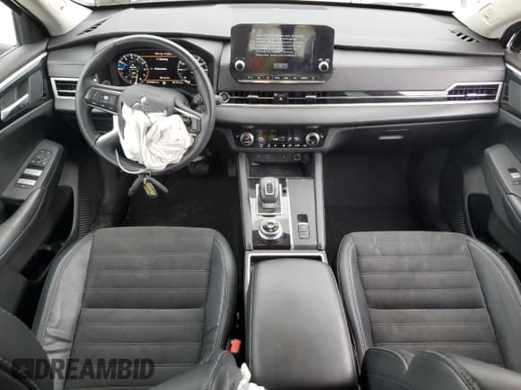 ✅ 2023 Mitsubishi Outlander SE • VIN: JA4J4UA87PZ009606 • Lot: 83789745. Listed on Copart with 74,350 mi. Free auction sales archive from the USA and detailed vehicle history report at DreamBid. Image 8.