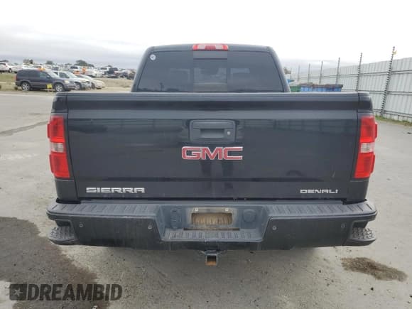✅ 2014 GMC Sierra 1500 Denali • VIN: 3GTU2WEJ6EG394042 • Lot: 82528665. Listed on Copart with 177,781 mi. Free auction sales archive from the USA and detailed vehicle history report at DreamBid. Image 6.