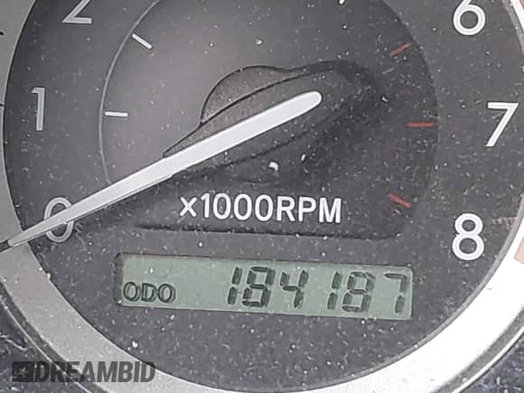 2005 Toyota Sienna LE z VIN 5TDZA23C75S363339, wystawiony jako IAAI lot #43459567 z przebiegiem 184 187 mil mil oraz . Historia ofert i sprzedaży dostępna na DreamBid. Obrazek 16.