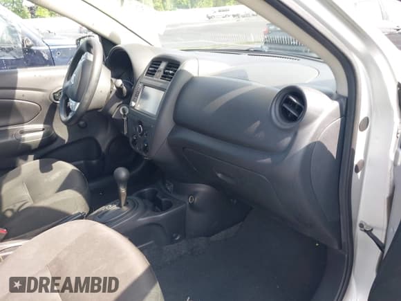 ✅ 2019 Nissan Versa S Plus • VIN: 3N1CN7AP5KL829013 • Lot: 42297061. Listed on IAAI with 176,705 mi. Free auction sales archive from the USA and detailed vehicle history report at DreamBid. Image 5.