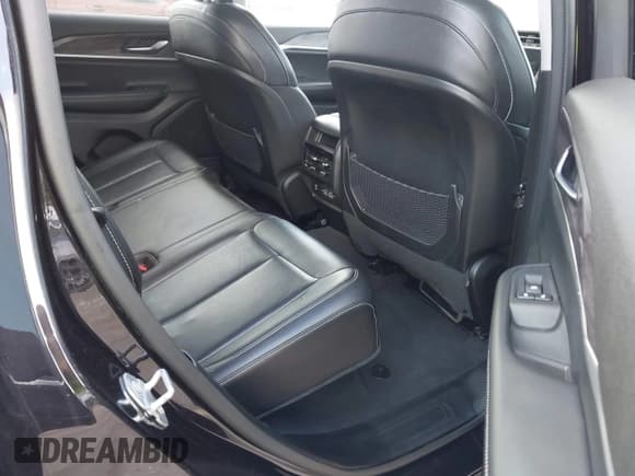 ✅ 2023 Jeep Grand Cherokee Limited • VIN: 1C4RJHBG3P8741929 • Лот: 43158980. Опубликован ранее на IAAI с пробегом 65 605 миль. Бесплатный доступ к архиву аукционных продаж из США и подробный отчёт об истории автомобиля на DreamBid. Изображение 8.