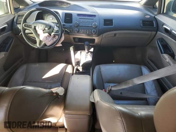 ✅ 2009 Honda Civic EX-L • VIN: 2HGFA16909H529705 • Лот: 82319625. Опубликован ранее на Copart с пробегом 241 506 миль. Бесплатный доступ к архиву аукционных продаж из США и подробный отчёт об истории автомобиля на DreamBid. Изображение 8.