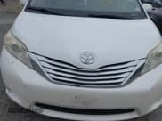 ✅ 2013 Toyota Sienna XLE • VIN: 5TDDK3DC3DS056258 • Lot: 42801297. Listed on IAAI with Not provided. Free auction sales archive from the USA and detailed vehicle history report at DreamBid. Image 6.