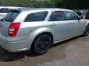 2005 Dodge Magnum SE с VIN 2D4FV48V45H147284, выставлен на аукционе IAAI как лот 42773807 с пробегом 233 561 миль миль и . История ставок и продаж доступна на DreamBid. Изображение 4.