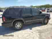 2001 Chevrolet Blazer LT z VIN 1GNDT13W812221860, wystawiony jako Copart lot #74085514 z przebiegiem Nie podano mil oraz Szkoda całkowita • Salvage title. Historia ofert i sprzedaży dostępna na DreamBid. Obrazek 3.