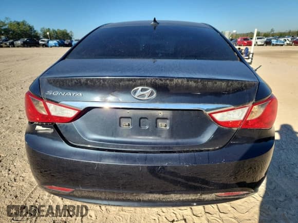 ✅ 2013 Hyundai Sonata GLS • VIN: 5NPEB4AC7DH513920 • Lot: 86528255. Listed on Copart with 238,723 mi. Free auction sales archive from the USA and detailed vehicle history report at DreamBid. Image 6.