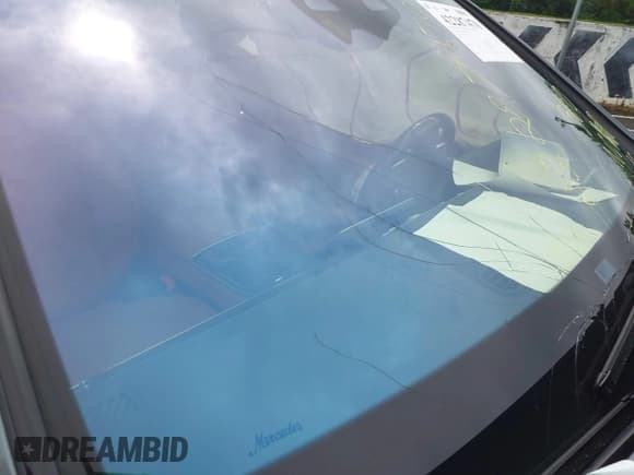 ✅ 2024 Mercedes-Benz S 580 • VIN: W1K6G7GBXRA269738 • Lot: 42287470. Listed on IAAI with 5,435 mi. Free auction sales archive from the USA and detailed vehicle history report at DreamBid. Image 12.