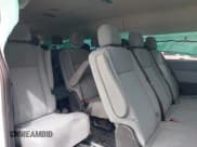 ✅ 2015 Ford Transit XL • VIN: 1FBZX2ZM8FKB27908 • Lot: 41733058. Wystawiony na IAAI z przebiegiem 175 342 mil. Bezpłatny archiwum sprzedaży aukcyjnych z USA i szczegółowy raport historii pojazdu na DreamBid. Zdjęcie 8.