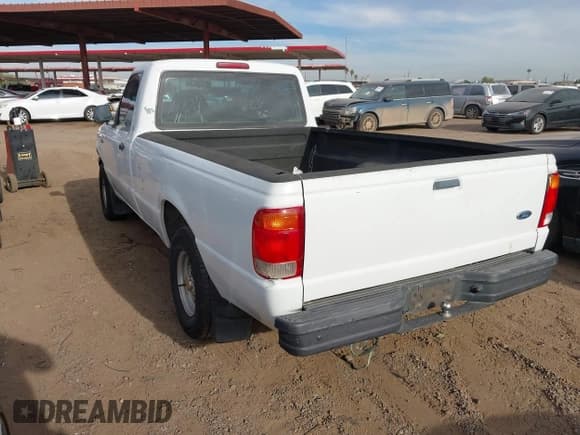 ✅ 1998 Ford Ranger XLT • VIN: 1FTYR10X2WUB82782 • Lot: 43610869. Listed on IAAI with 79,328 mi. Free auction sales archive from the USA and detailed vehicle history report at DreamBid. Image 3.