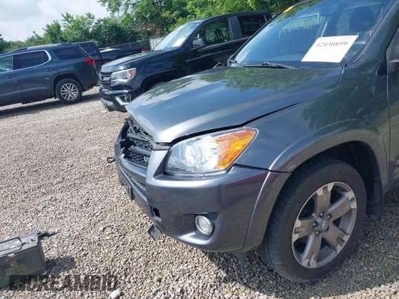 ✅ 2012 Toyota RAV4 Sport • VIN: JTMRK4DV9C5107828 • Lot: 42430899. Listed on IAAI with 109,768 mi. Free auction sales archive from the USA and detailed vehicle history report at DreamBid. Image 19.