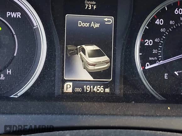 2016 Toyota Camry LE z VIN 4T1BD1FK0GU179201, wystawiony jako IAAI lot #43157471 z przebiegiem 191 456 mil mil oraz . Historia ofert i sprzedaży dostępna na DreamBid. Obrazek 15.