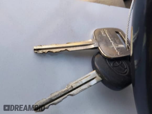 ✅ 2008 Toyota Corolla CE • VIN: 2T1BR32E88C903037 • Лот: 43744675. Опубликован ранее на IAAI с пробегом 142 861 миль. Бесплатный доступ к архиву аукционных продаж из США и подробный отчёт об истории автомобиля на DreamBid. Изображение 11.