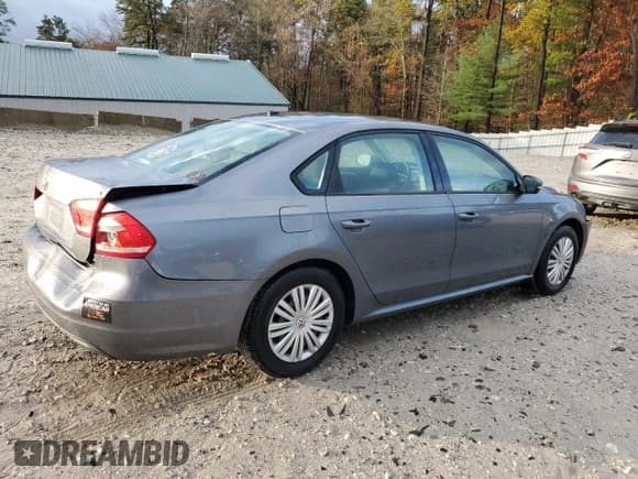 ✅ 2014 Volkswagen Passat S • VIN: 1VWAT7A3XEC035158 • Lot: 89849445. Listed on Copart with 90,307 mi. Free auction sales archive from the USA and detailed vehicle history report at DreamBid. Image 3.