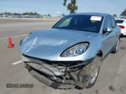 ✅ 2017 Porsche Macan • VIN: WP1AA2A54HLB02143 • Lot: 43142665. Wystawiony na IAAI z przebiegiem 93 828 mil. Bezpłatny archiwum sprzedaży aukcyjnych z USA i szczegółowy raport historii pojazdu na DreamBid. Zdjęcie 6.