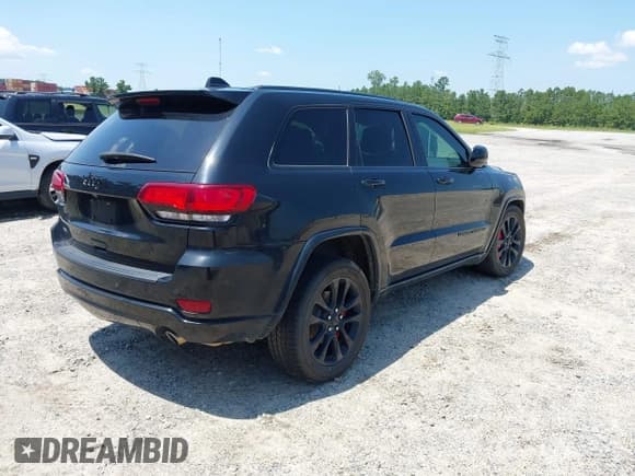 ✅ 2019 Jeep Grand Cherokee Upland • VIN: 1C4RJEAG0KC792326 • Lot: 42723345. Listed on IAAI with 71,977 mi. Free auction sales archive from the USA and detailed vehicle history report at DreamBid. Image 4.