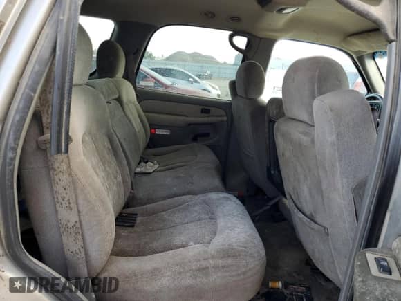 2000 Chevrolet Tahoe LS с VIN 1GNEK13T6YJ175068, выставлен на аукционе Copart как лот 59894155 с пробегом 170 452 миль миль и На запчасти • Non repairable. История ставок и продаж доступна на DreamBid. Изображение 11.