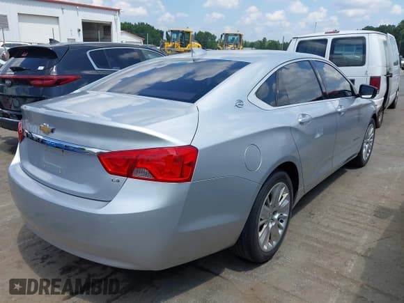 ✅ 2016 Chevrolet Impala LS • VIN: 2G11X5SA0G9178051 • Lot: 42814274. Listed on IAAI with 135,102 mi. Free auction sales archive from the USA and detailed vehicle history report at DreamBid. Image 4.