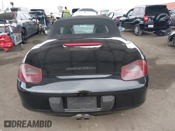 ✅ 2002 Porsche Boxster S • VIN: WP0CB29862U661765 • Лот: 42550640. Опубликован ранее на IAAI с пробегом 78 671 миль. Бесплатный доступ к архиву аукционных продаж из США и подробный отчёт об истории автомобиля на DreamBid. Изображение 16.
