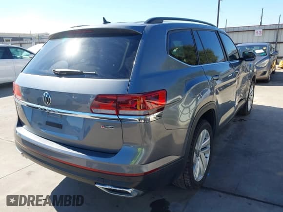 ✅ 2021 Volkswagen Atlas SE • VIN: 1V2HR2CA4MC596998 • Лот: 43588050. Опубликован ранее на IAAI с пробегом 114 935 миль. Бесплатный доступ к архиву аукционных продаж из США и подробный отчёт об истории автомобиля на DreamBid. Изображение 4.