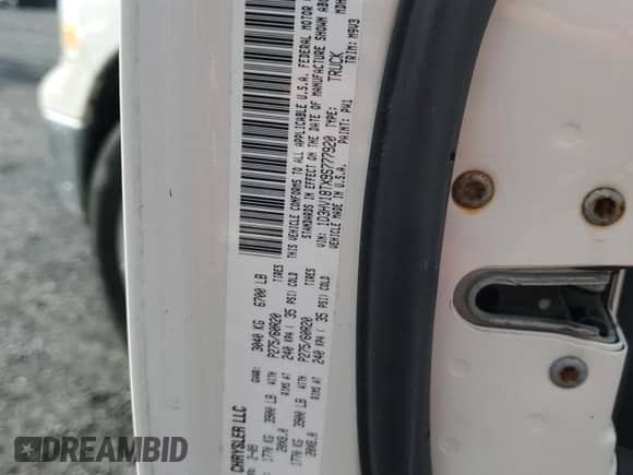 2009 Dodge 1500 SLT z VIN 1D3HV18TX9S777920, wystawiony jako Copart lot #82834554 z przebiegiem 143 558 mil mil oraz Czysty tytuł • Clean title. Historia ofert i sprzedaży dostępna na DreamBid. Obrazek 12.