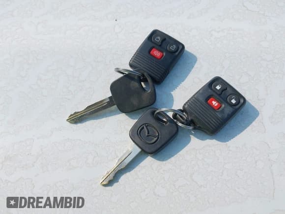 ✅ 2002 Mazda Tribute LX • VIN: 4F2CU08132KM43748 • Lot: 43154216. Listed on IAAI with 161,639 mi. Free auction sales archive from the USA and detailed vehicle history report at DreamBid. Image 11.